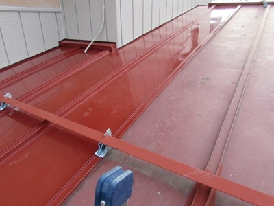 屋根の途中で取り替えた屋根